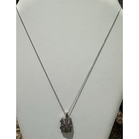 Tocara 925 Sterling Silver And Diami Filigree Locket Pendant‎ Necklace 15-18